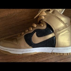 Black & Gold Women’s Nike Dunks